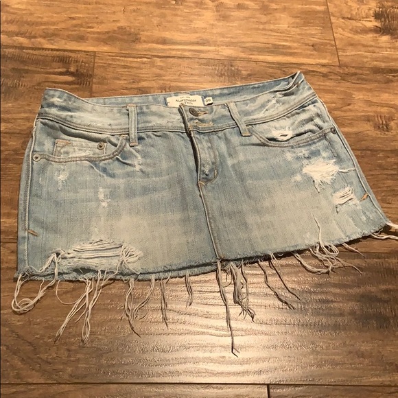Abercrombie & Fitch Dresses & Skirts - Abercrombie & Fitch jean skirt